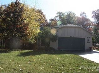 942 1st Ave N, Sauk Rapids, MN 56379