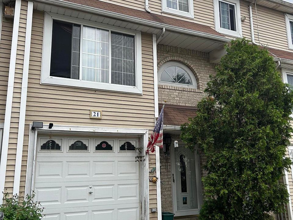 1st image of 21 Claudia Ct