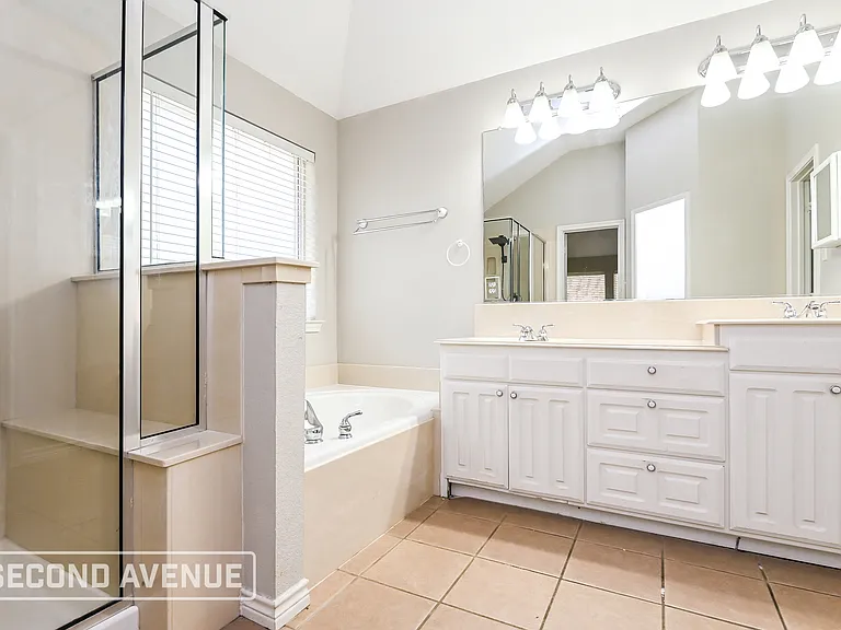 302 Charlie Way — Photo 14