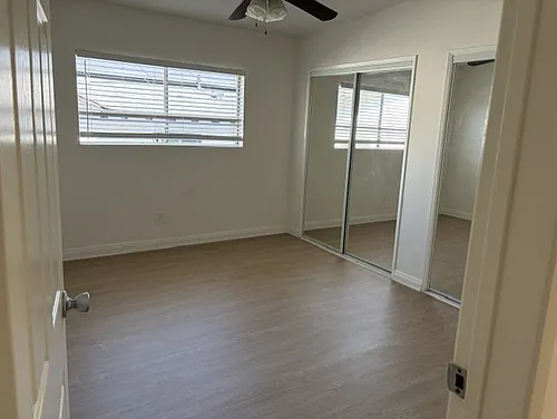 1802 Marshallfield Ln Photo 1