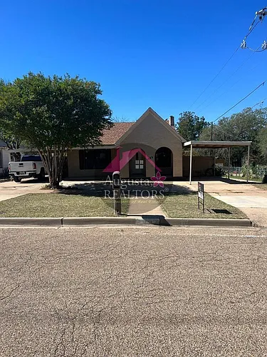 1209 Bawcom St Photo 1
