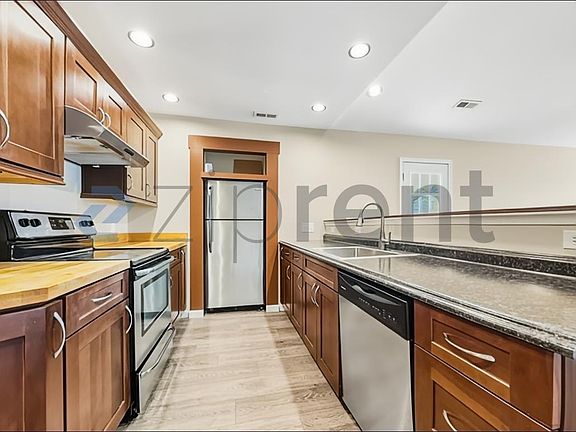 4th image of 5200 Heins Rd