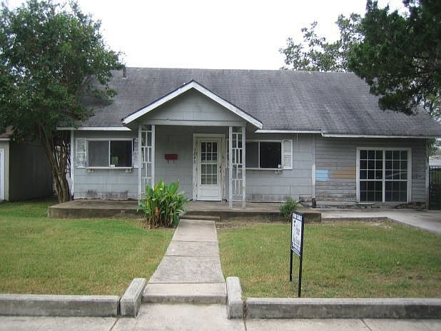 1st image of 1240 Edison Dr