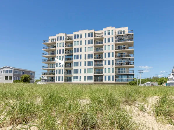 1 Seacliff Avenue #4C, Old Orchard Beach, ME 04064