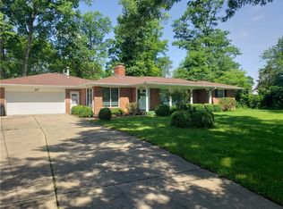 27 N Scatterfield Rd, Anderson, IN 46012