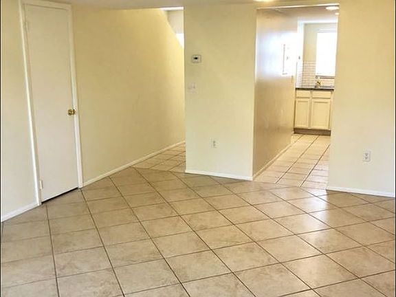 4th image of 2710 E Central Blvd