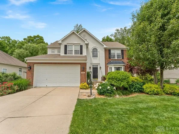 1422 Shawnee Run Dr, Maineville, OH 45039