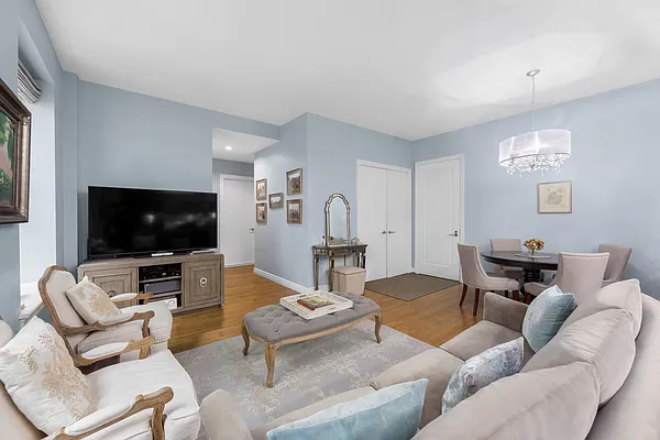 Rented by Douglas Elliman | media 2