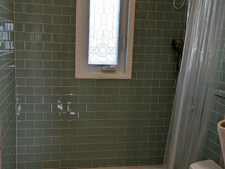 806 Hamilton St NE — Photo 25