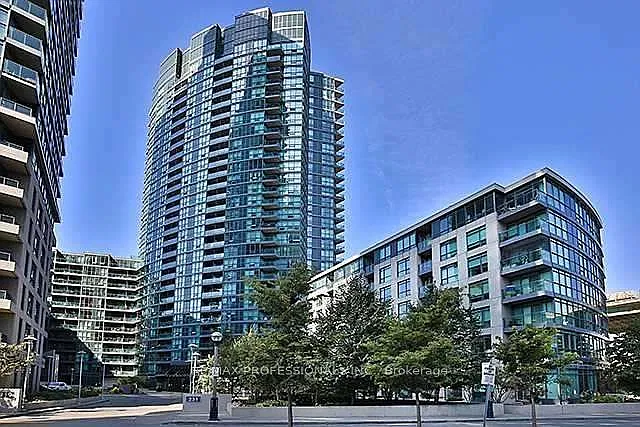 231 Fort York Blvd #428