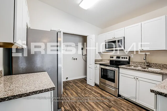 10614 SW 161st Pl — Photo 3