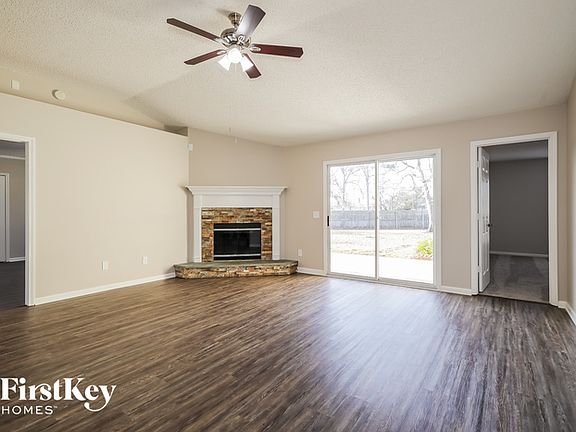 4th image of 2566 Woodhaven Ct