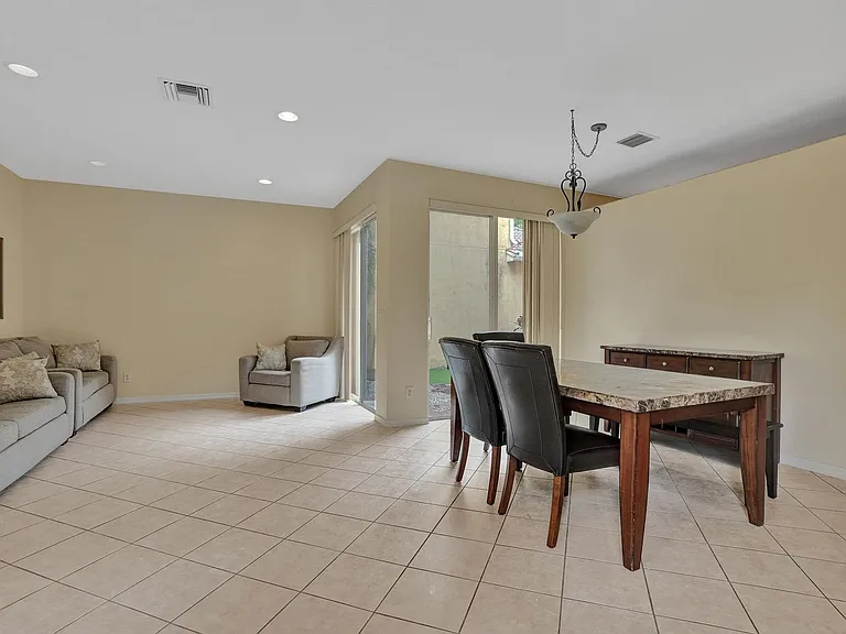 5897 NW 120th Ter #5897 — Photo 37