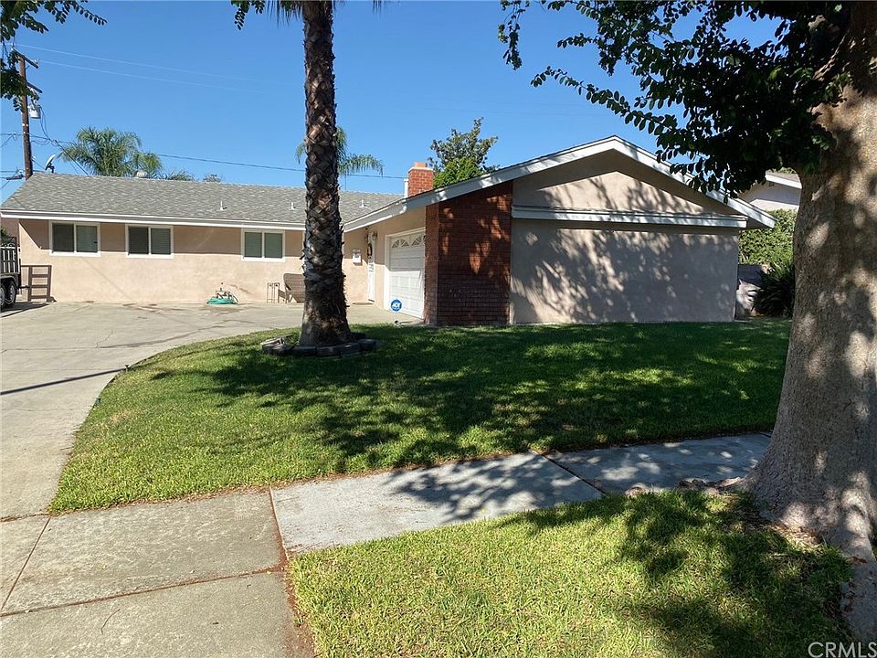 1st image of 5394 N Mayfield Ave