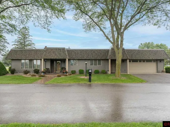 102 Terrace Vw E, Mankato, MN 56001