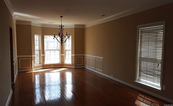 5th image of 9701 Candlehill Dr