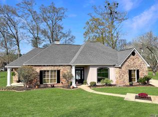 37164 Shadow Ct, Prairieville, LA 70769