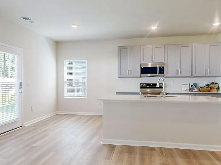 Belmeade Grove — Photo 66