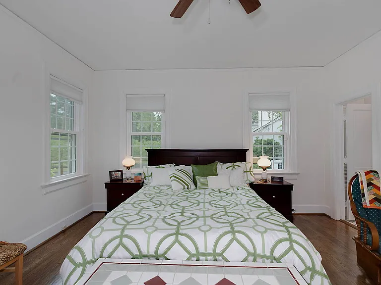 1702 Elmwood Dr — Photo 19