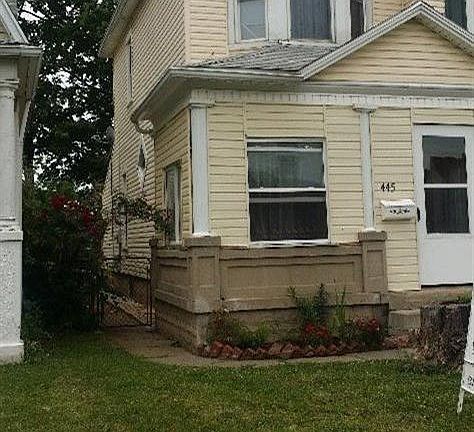 3rd image of 445 Deeds Ave