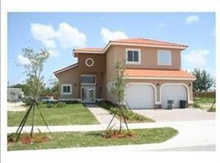 10882 SW 181st Ter, Miami, FL 33157