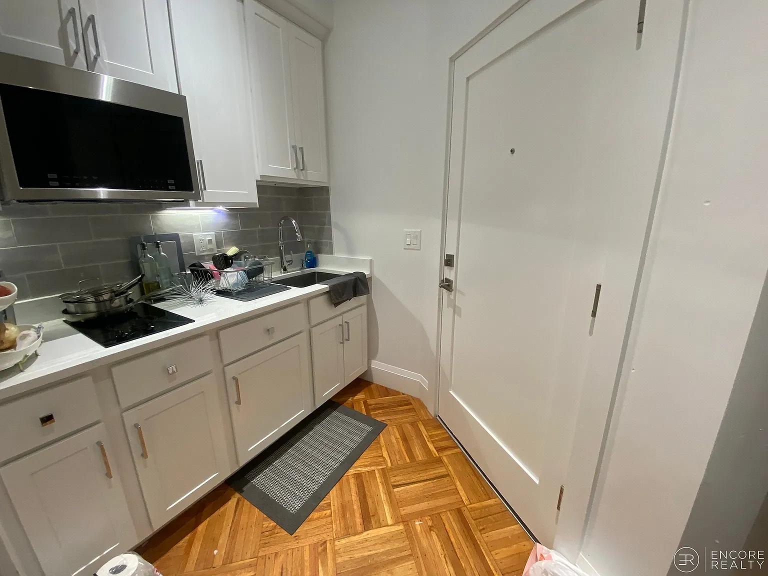 Studio, 357 sqft, $2,400 — Photo 1
