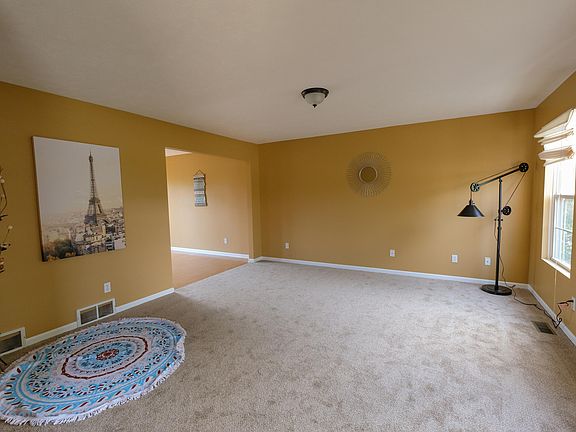4th image of 1496 Bentree Dr SE