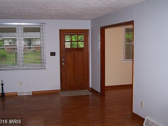 2nd image of 126 Blossom Dr