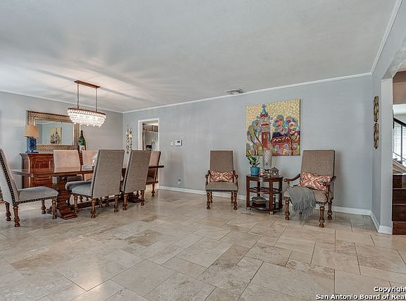 3rd image of 2031 Pinetree Ln