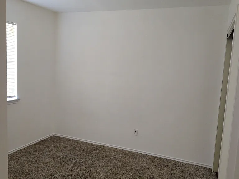 382 Lake Washington Dr — Photo 14