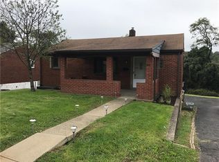 656 Elmbank St, Pittsburgh, PA 15226