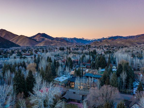 201 Garnet St, Ketchum, ID 83340