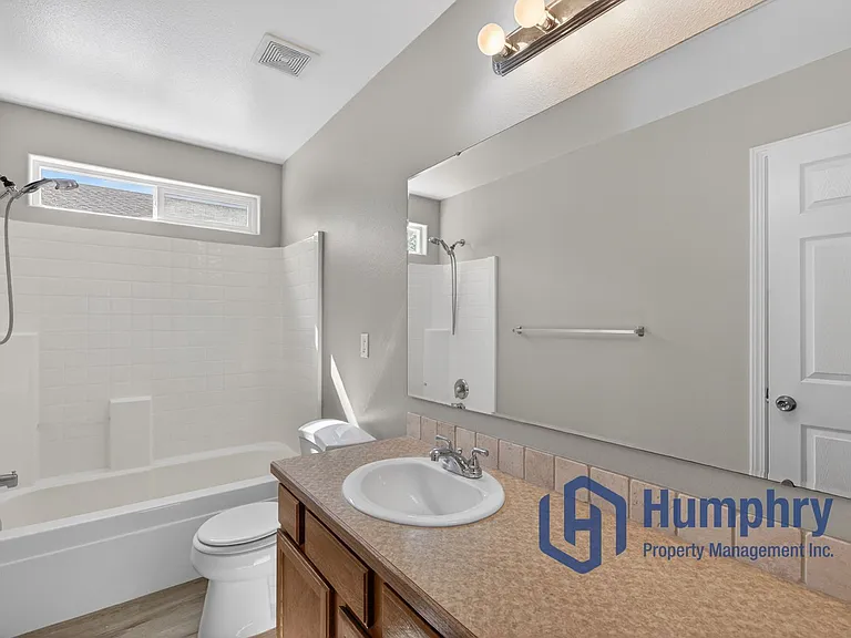 1359 E Palermo St — Photo 29