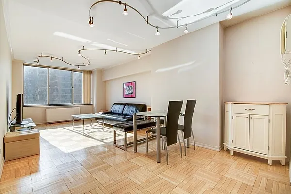 Rented by LG Fairmont Group | media 13