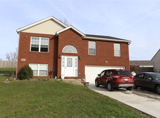 225 Fairway Dr, Dry Ridge, KY 41035
