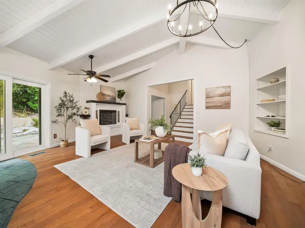 699 Fiesta Pl, Hayward, CA 94544