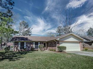 118 Chestnut Cv, Jackson, MS 39212