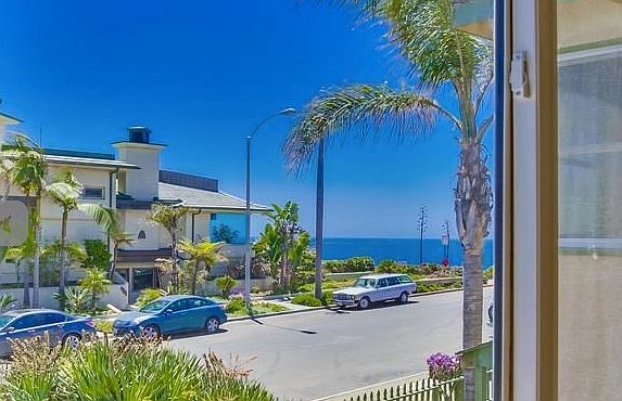 2nd image of 4930 Del Mar Ave Unit 211