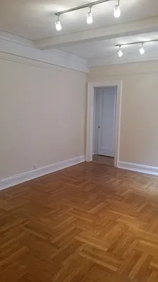 Rented by Maximo Properties | media 13