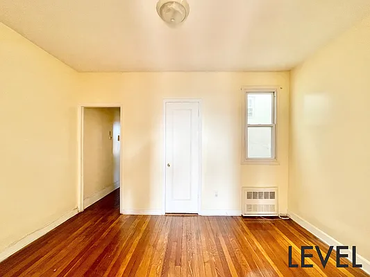 Rented by Level Group | media 64