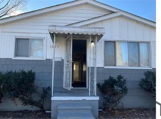 1977 Brighton St, Highland Park, MI 48203