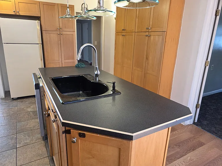 15860 Lexington St — Photo 24