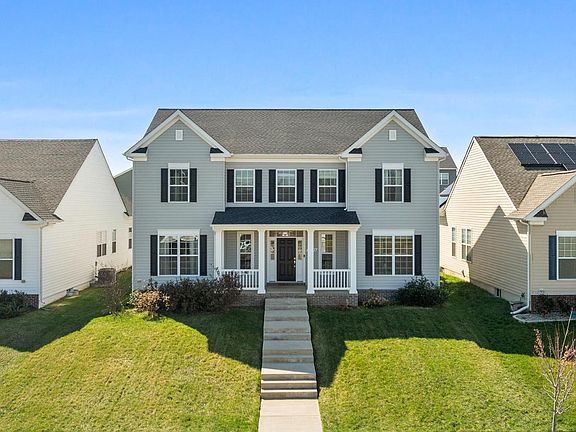 2nd image of 23324 Lindsay Dr