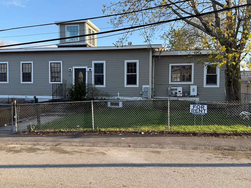 1st image of 39 Spring St