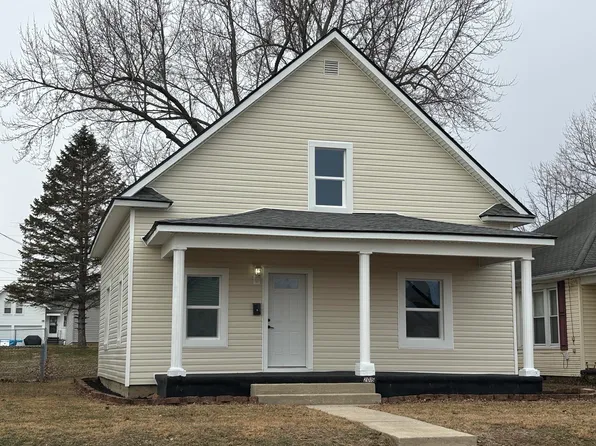 2015 Vermont Ave, Connersville, IN 47331