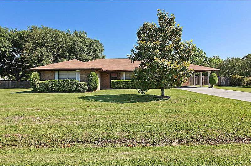 135 Pleasant Valley Dr, Des Allemands, LA 70030 Zillow