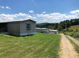 42 Emory Rd, Hillsville, VA 24343