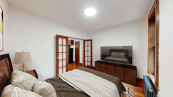 Rented by Bond New York | media 6