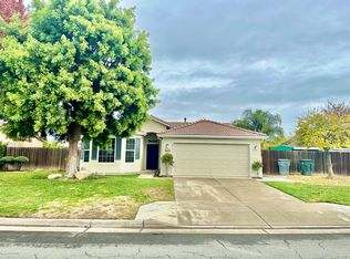 2479 S Preuss Ave, Fresno, CA 93727
