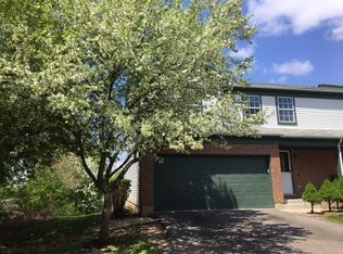 929 Old Oak Cir, Algonquin, IL